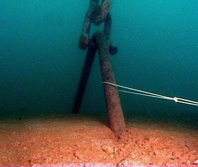 Foto del corpo morto con inizio sagola che porta al percorso della tegnùa